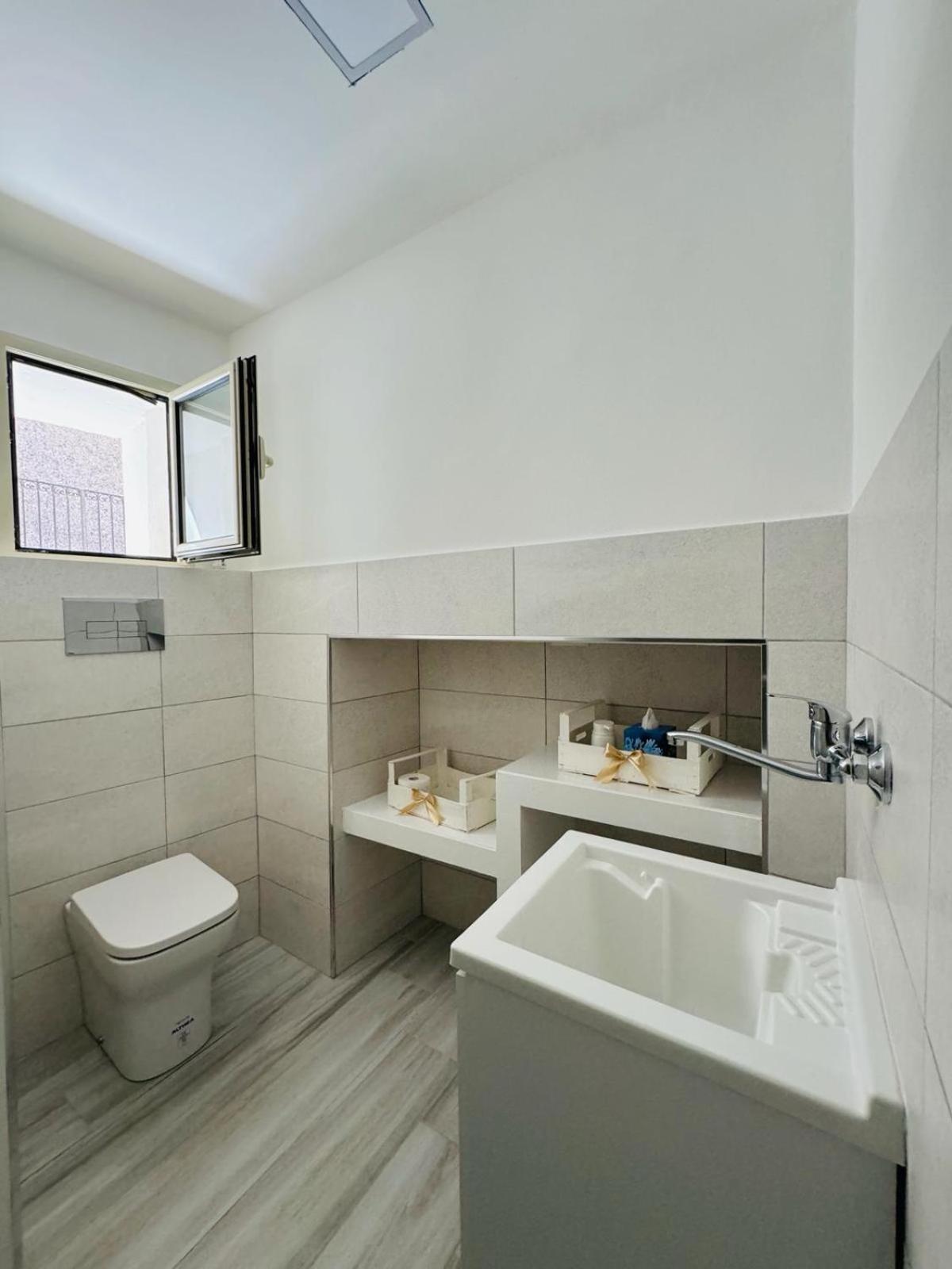 Casa Vacanze In Centro! กัลตาจีโรเน ภายนอก รูปภาพ
